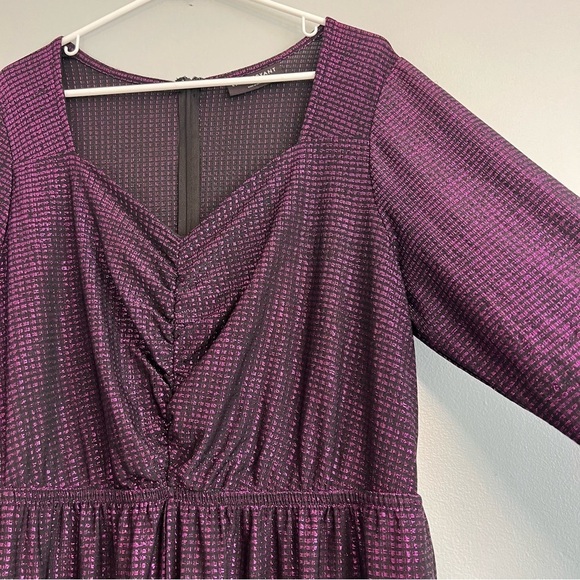 LANE BRYANT SHIMMER PURPLE 3/4 SLEEVE FRONT RUCHED V-NECK JUMPSUIT SZ 18/20 - Picture 5 of 12
